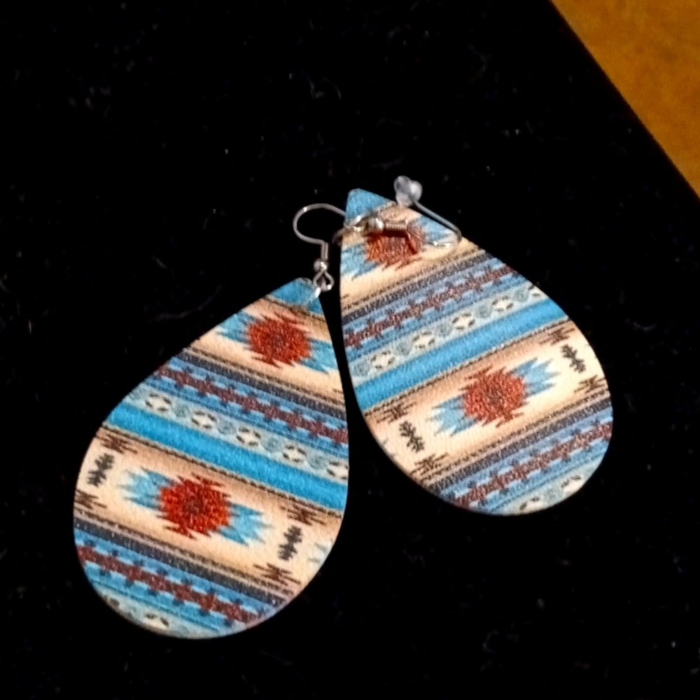 Fashion earings
